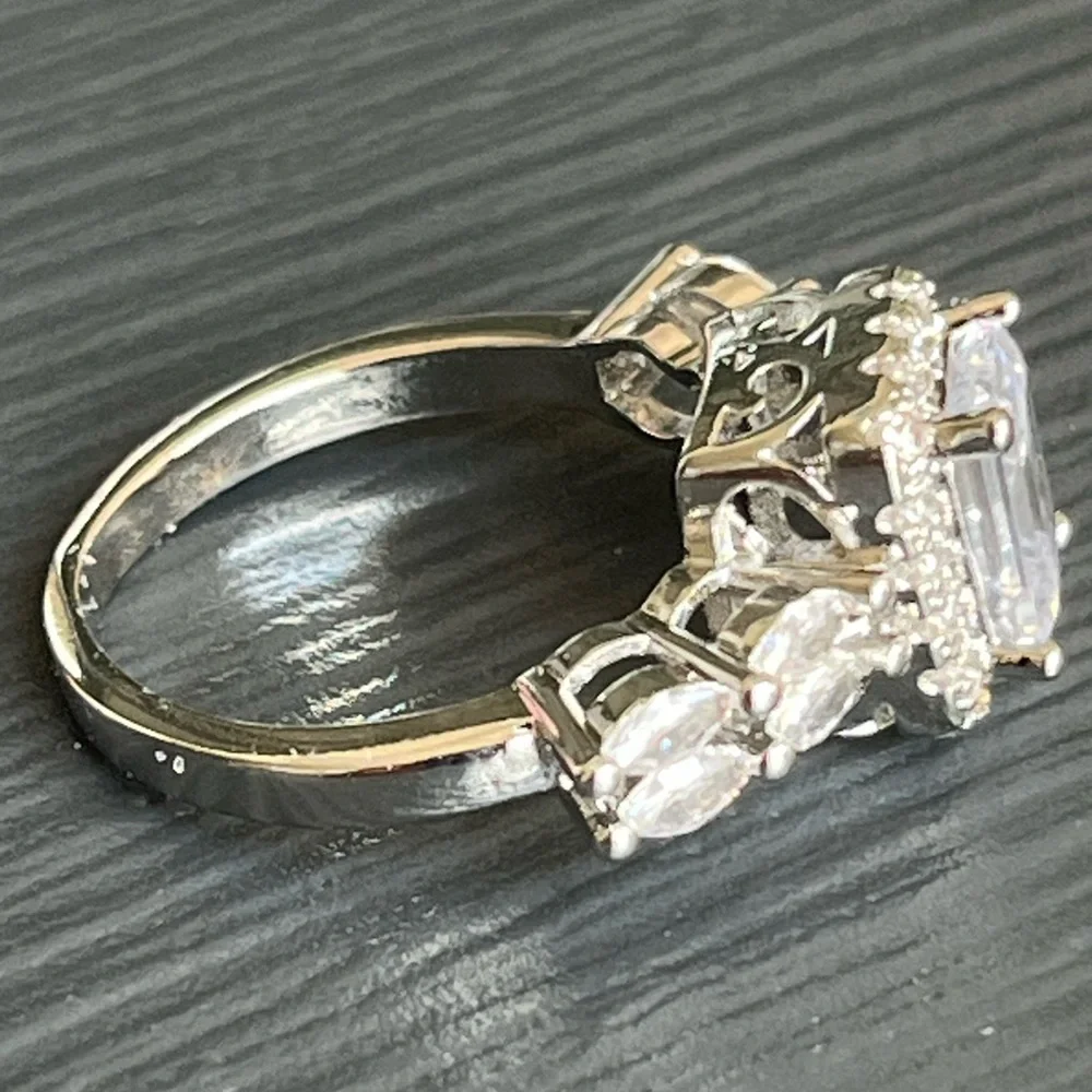 NIB Silver Plated Princess Cut CZ Promise Ring Sz 8